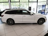 BMW 330 - Vorschau Bild 4