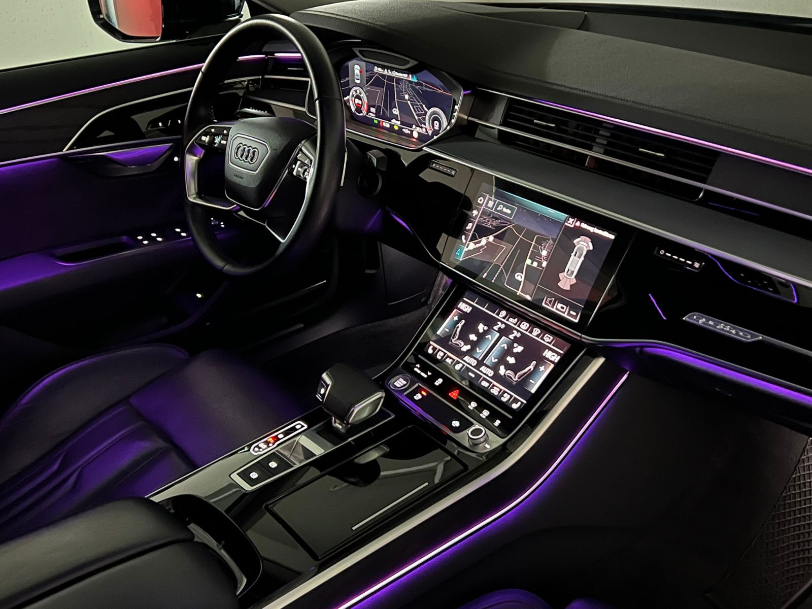 Fahrzeugabbildung Audi A8 50 TDI Quattro/MASSAGE FOND/TV FOND/ACC/VOLL