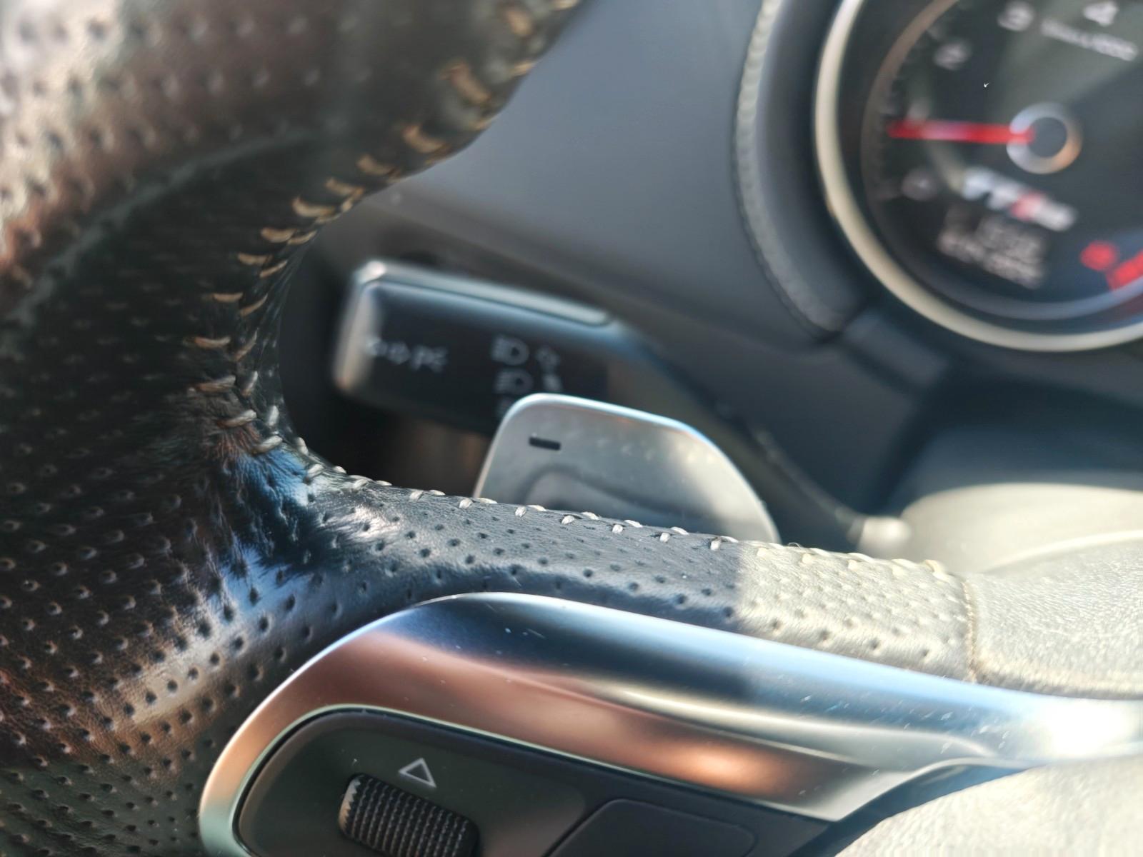 Audi TT RS COUPE AUT.*NAVI*LEDER*LED*2.HAND*BOSE*