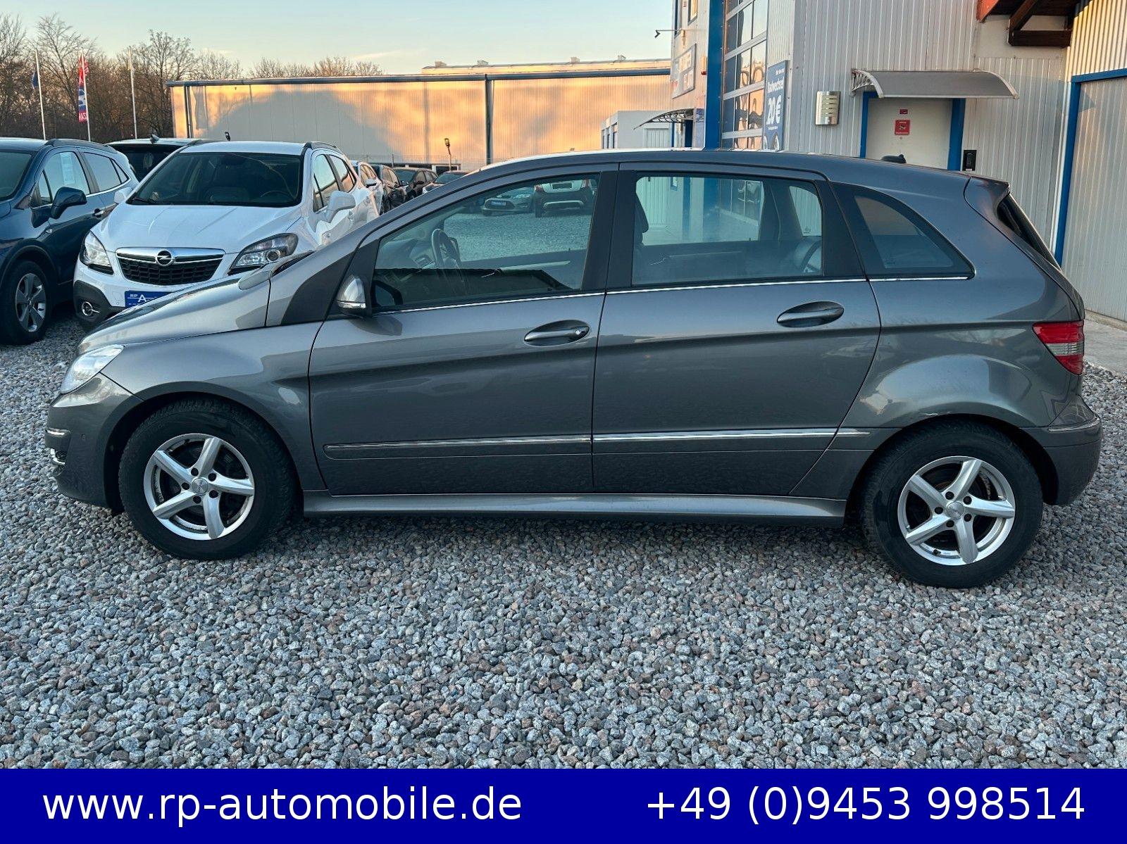 Mercedes-Benz B 180 CDI 2.0 AHK PDC NAVI SITZHZG KLIMAAUT