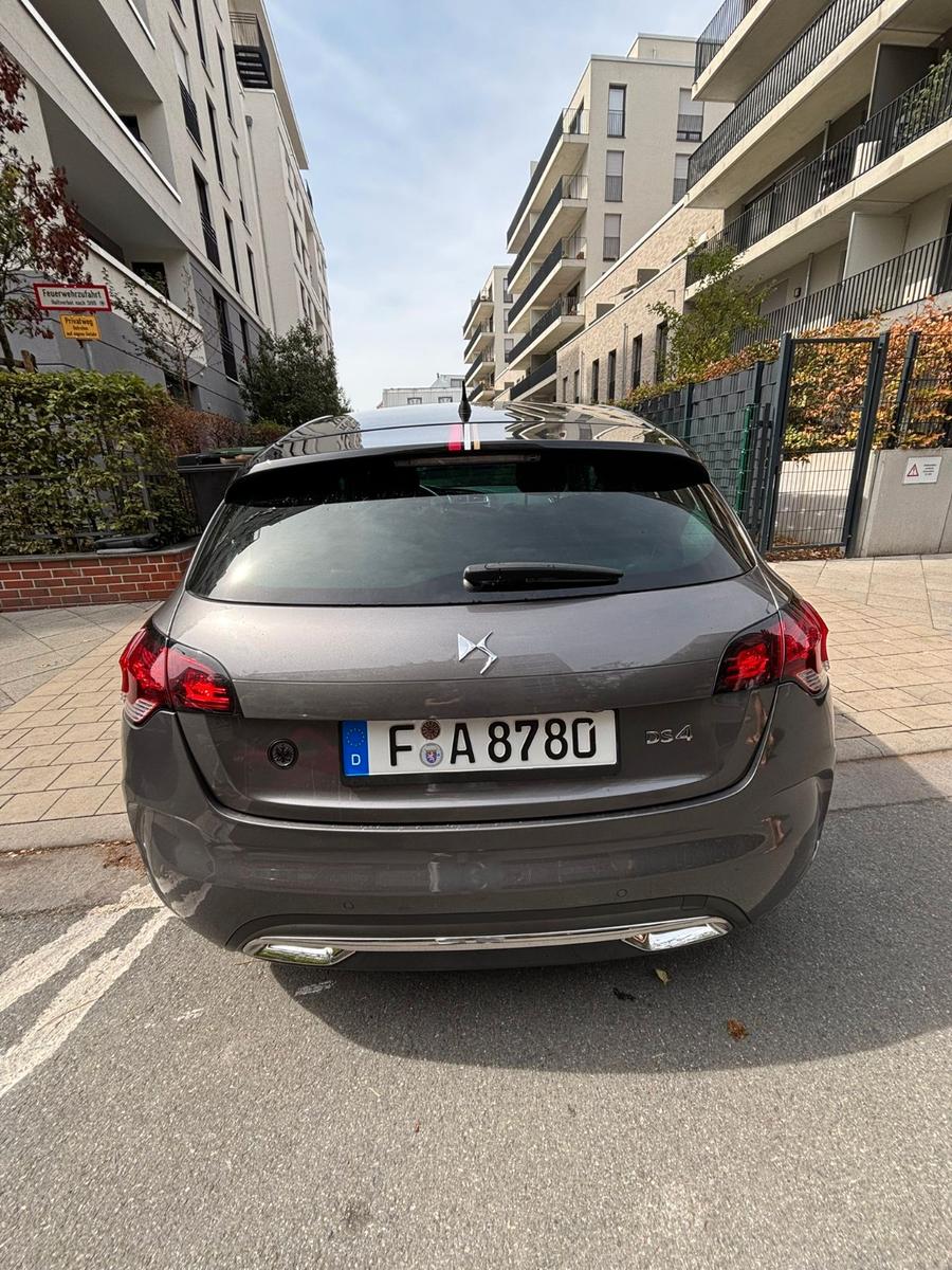 DS Automobiles DS4 THP 165 Stop&Start EAT6 - Performance Line