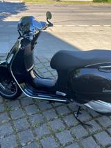 Vespa GTS 300 schwarz met. - Keyless, top!
