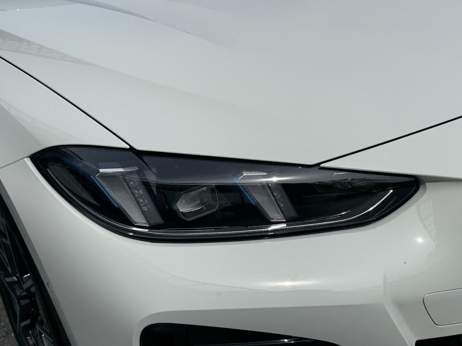 BMW i4 - Bild 12