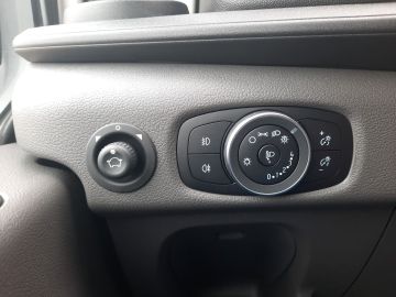 Bild 17 Ford Transit Kasten 350 L2H2 Trend 2.0 Klimaautom SHZ