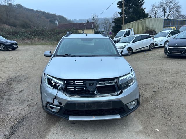 Dacia Sandero II Stepway Celebration