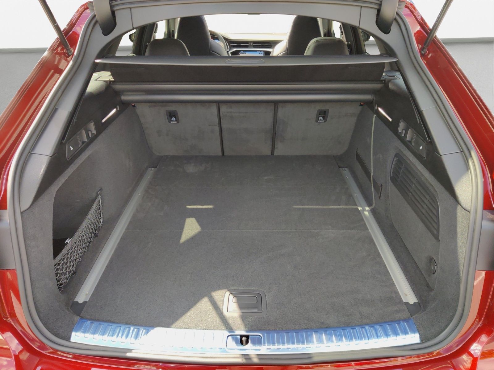 Audi RS6 - Bild 11