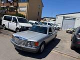 Mercedes-Benz S 300 - Mercedes-Benz S 300 mit Benzin-Antrieb