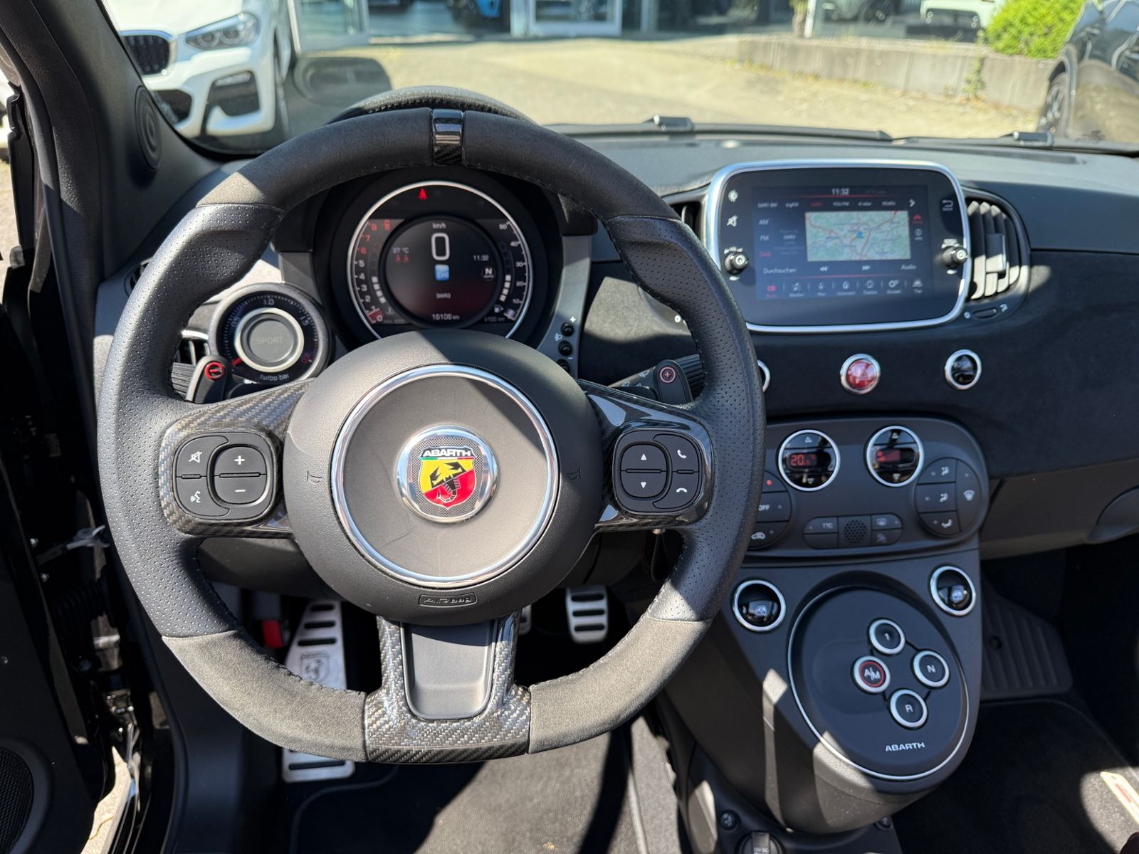 Fahrzeugabbildung Abarth 595C Competizione SHZ XENON NAVI