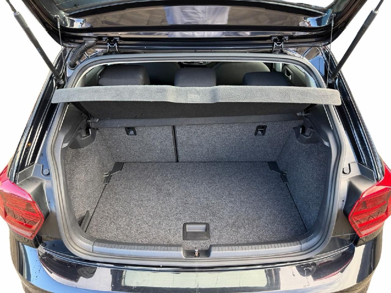 Fahrzeugabbildung Volkswagen Polo VI Highline