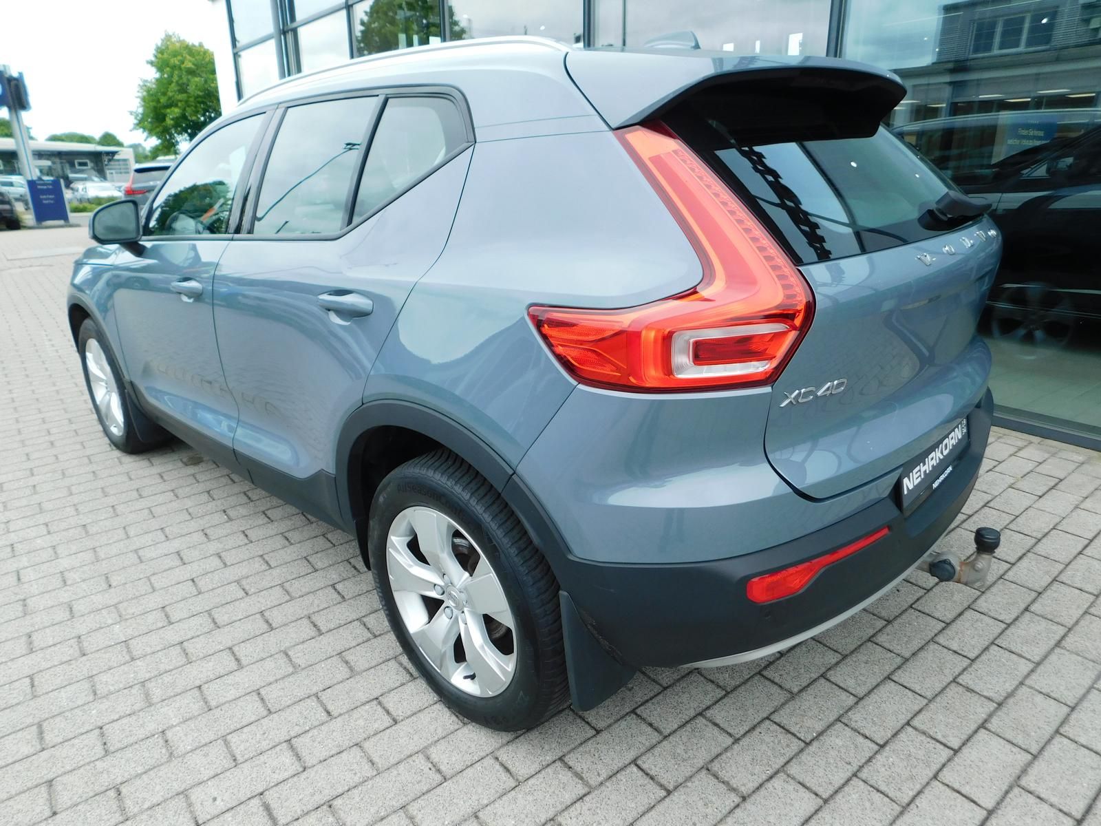 Fahrzeugabbildung Volvo XC40 D3 Momentum Pro