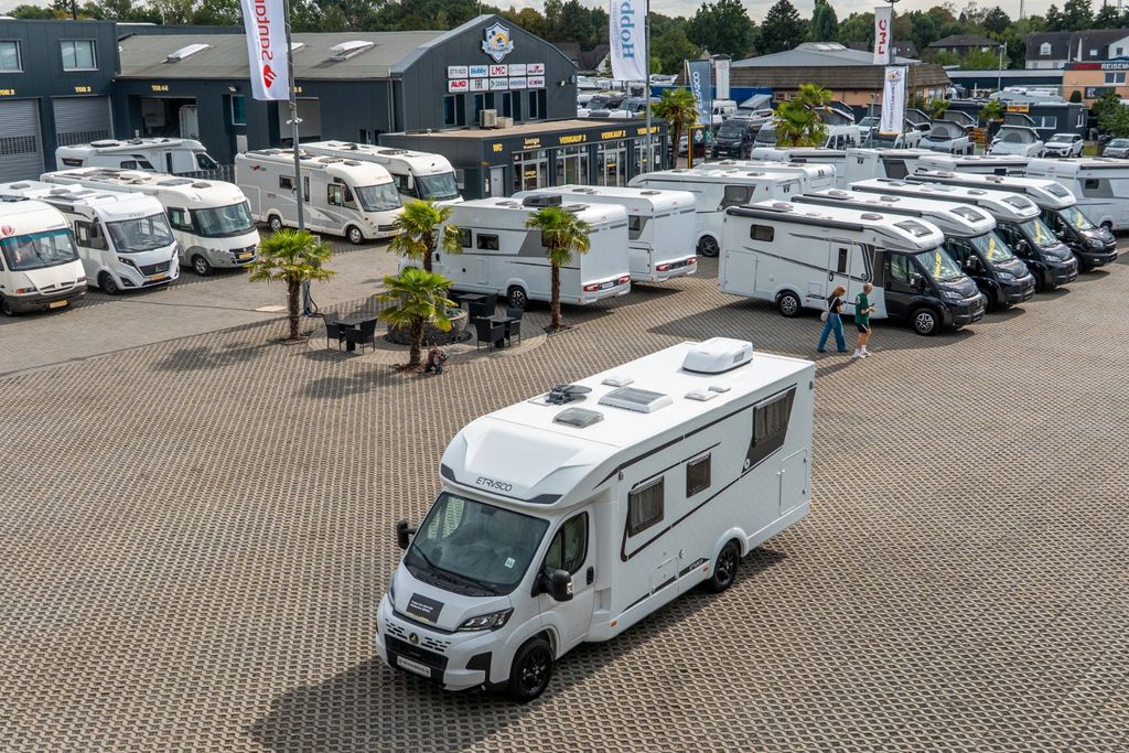 T 7400 SB 2026*Hubbett*5Sitze*Navi*Sat*Dachklima