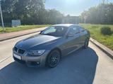 BMW 330d xDrive Coupé LCI M-Paket - BMW 330: Coupe, D