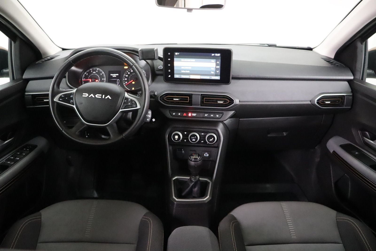 Fahrzeugabbildung Ford Grand C-Max 1.0 Cool & Connect * Navi * SHZ HU/A