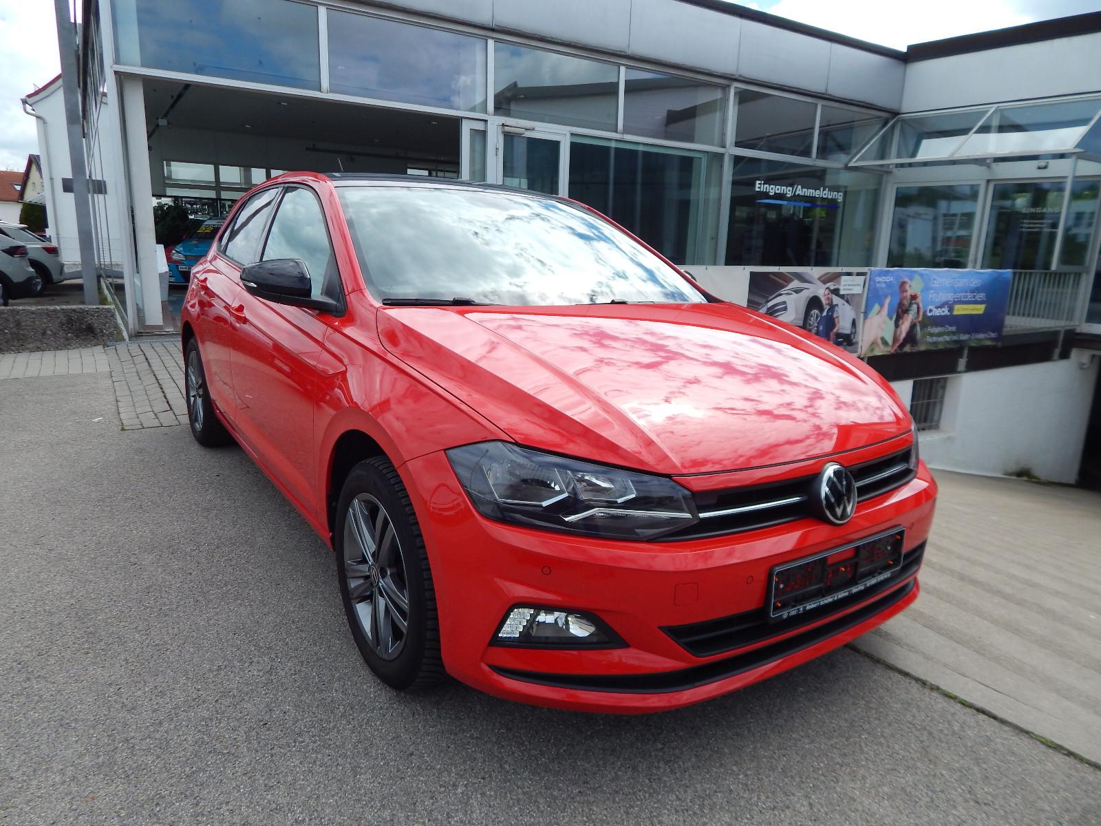 Volkswagen Polo Active 1,0 TSI 110 PS DSG, Sitzh., Parkp.