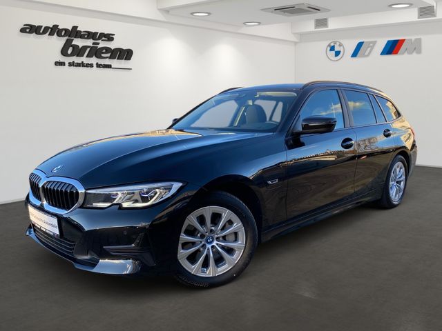 BMW 330e Touring Advantage Head-Up DAB WLAN Shz PDC