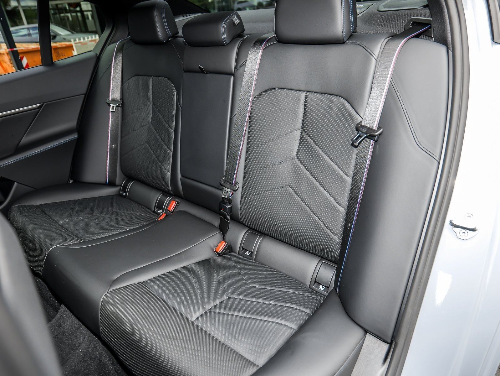 BMW i5 - Bild 19