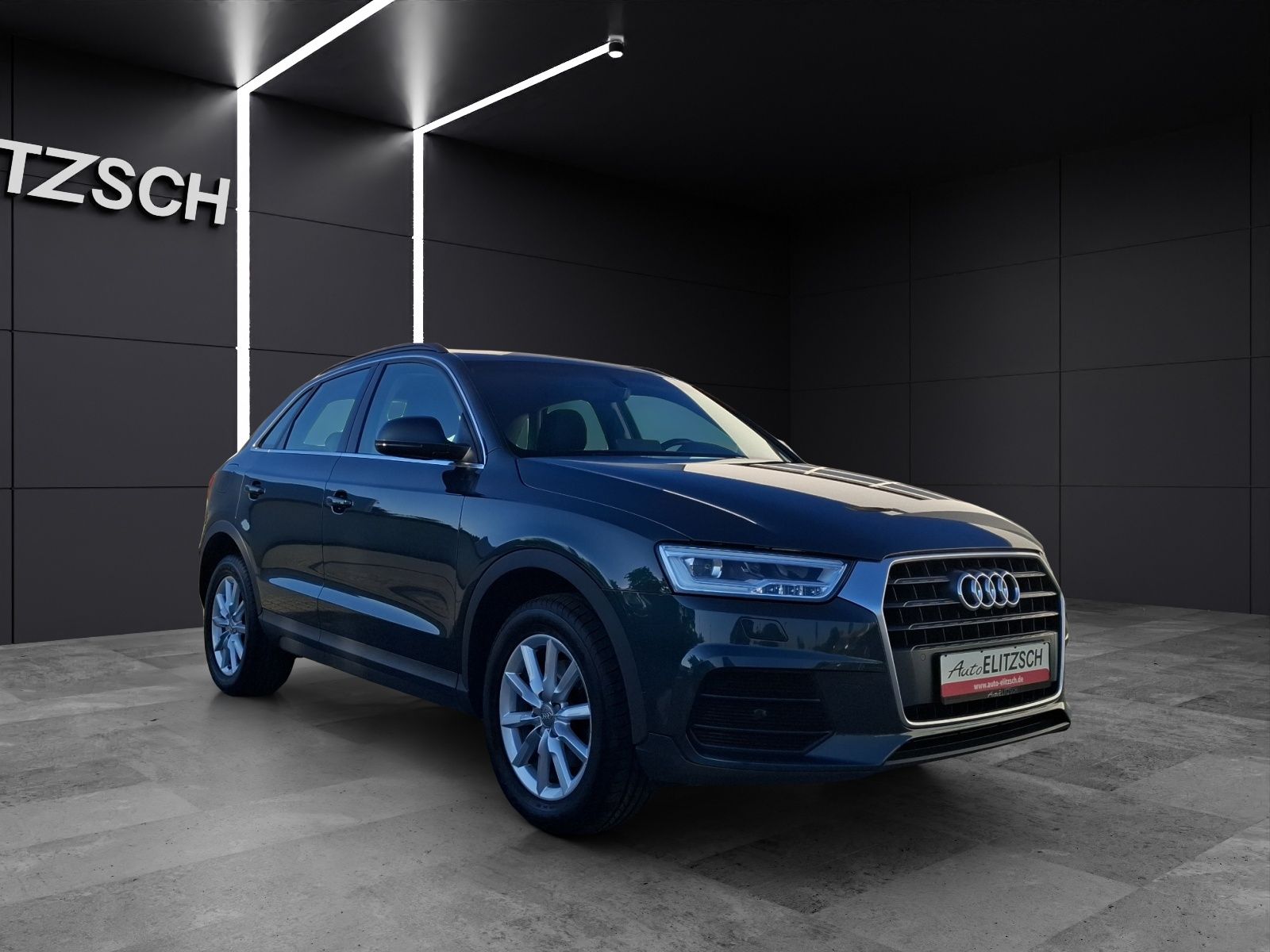 Fahrzeugabbildung Audi Q3 TDI LED AHK GRA PDC SH LM