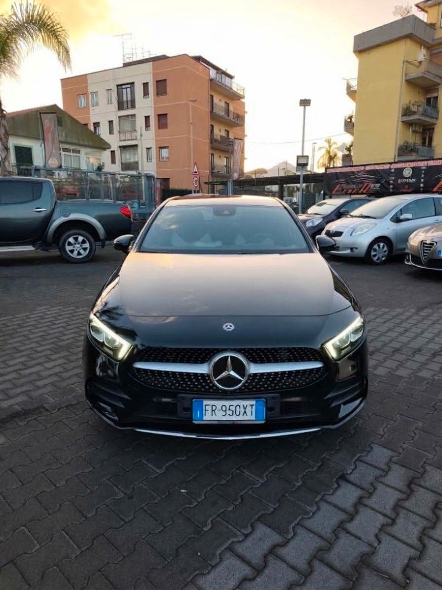 Mercedes-Benz Mercedes-benz A 180 Mercedes d Automatic Premium imagem 2