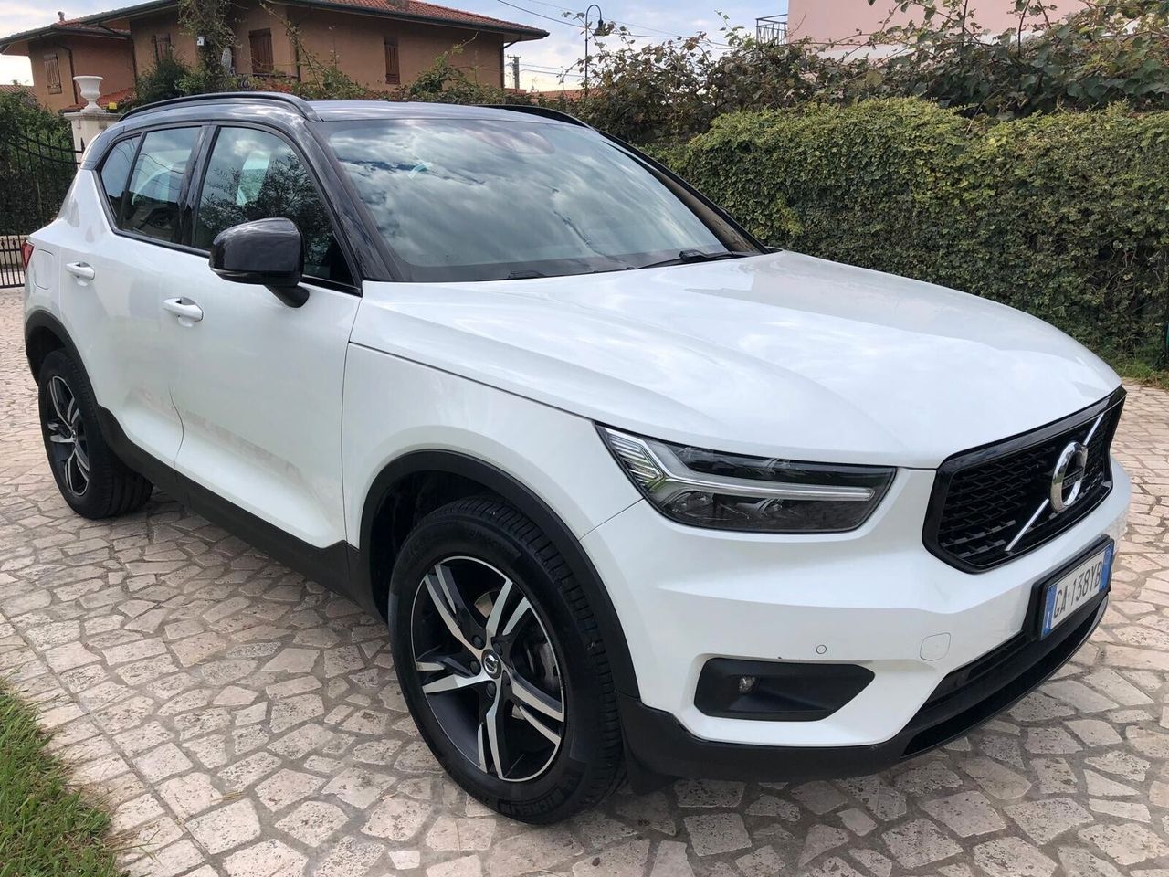 Volvo XC40 D3 Geartronic R-design UNICO PROPRIET