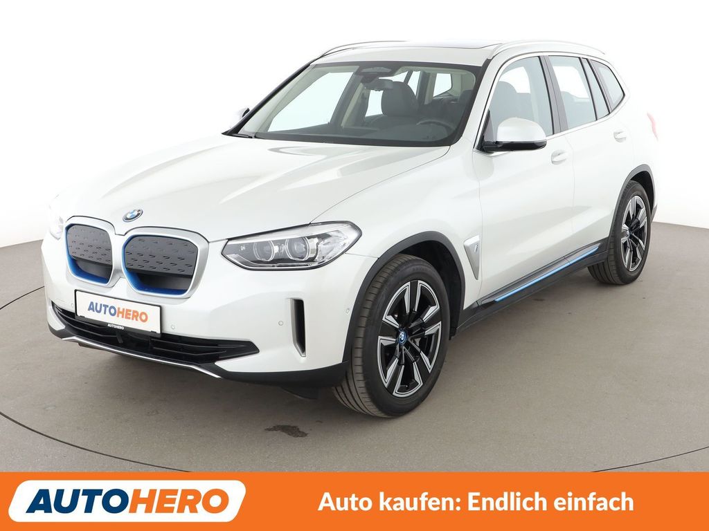 Image of BMW iX3