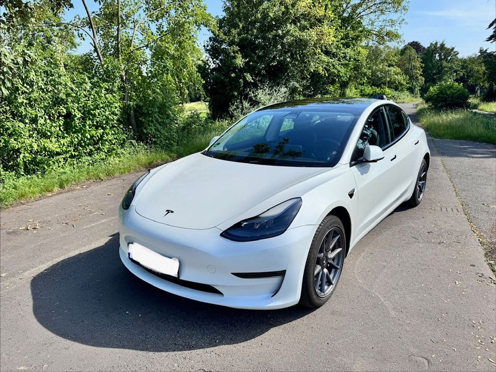 Image of Tesla Model 3