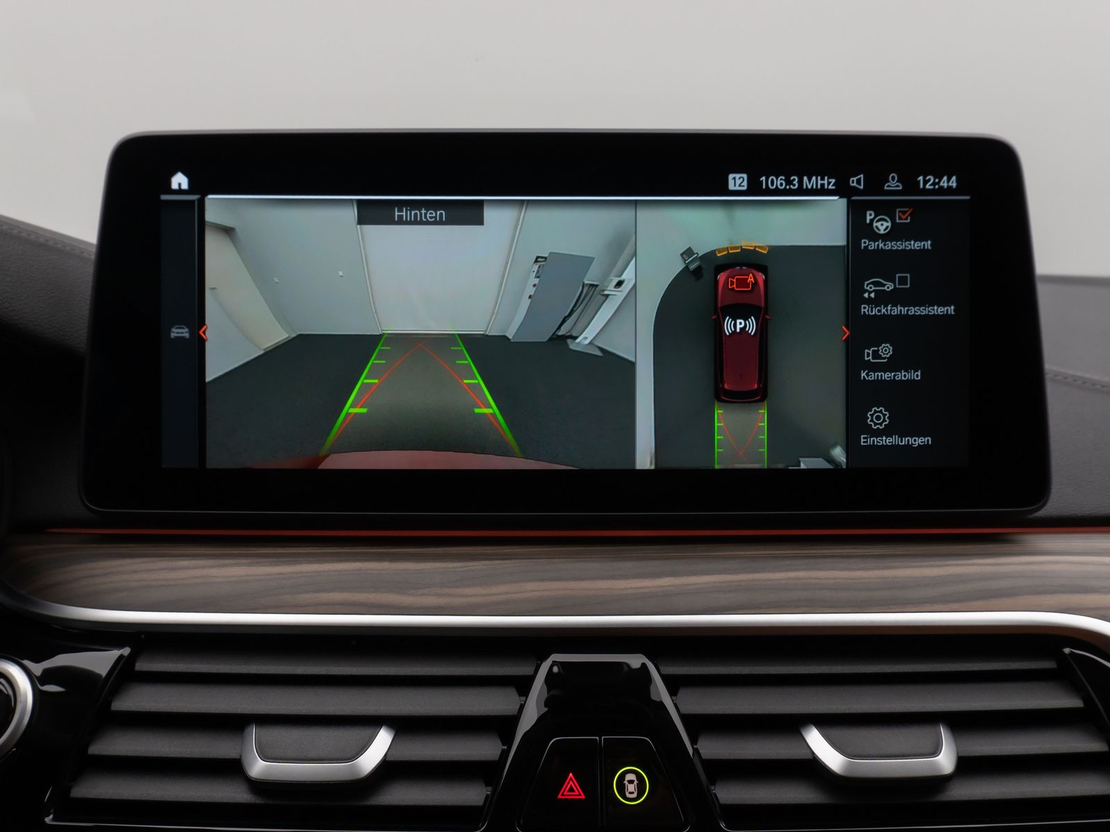 Fahrzeugabbildung BMW 540d xD LuxuryLine 360°Laser HUD DAB H/K Komfort