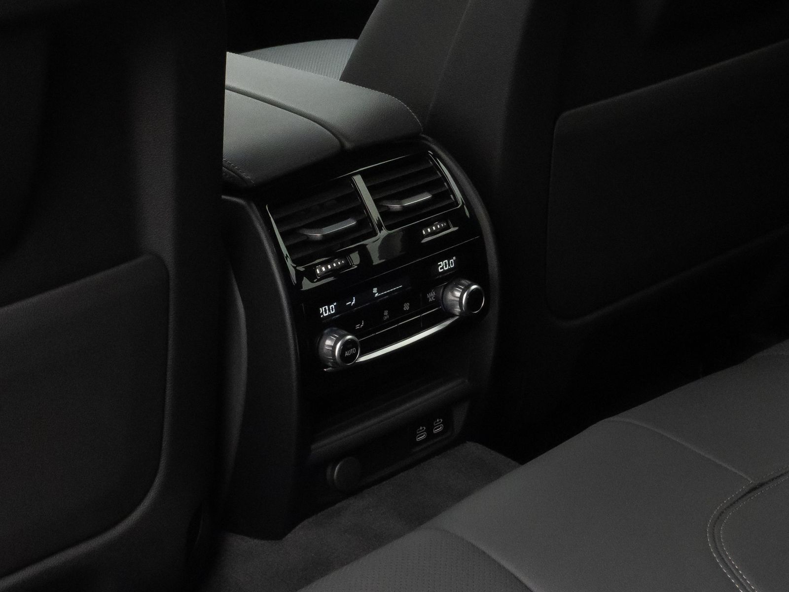 Fahrzeugabbildung BMW 530d xD M Sport Pro Kamera Laser HUD HiFi DAB