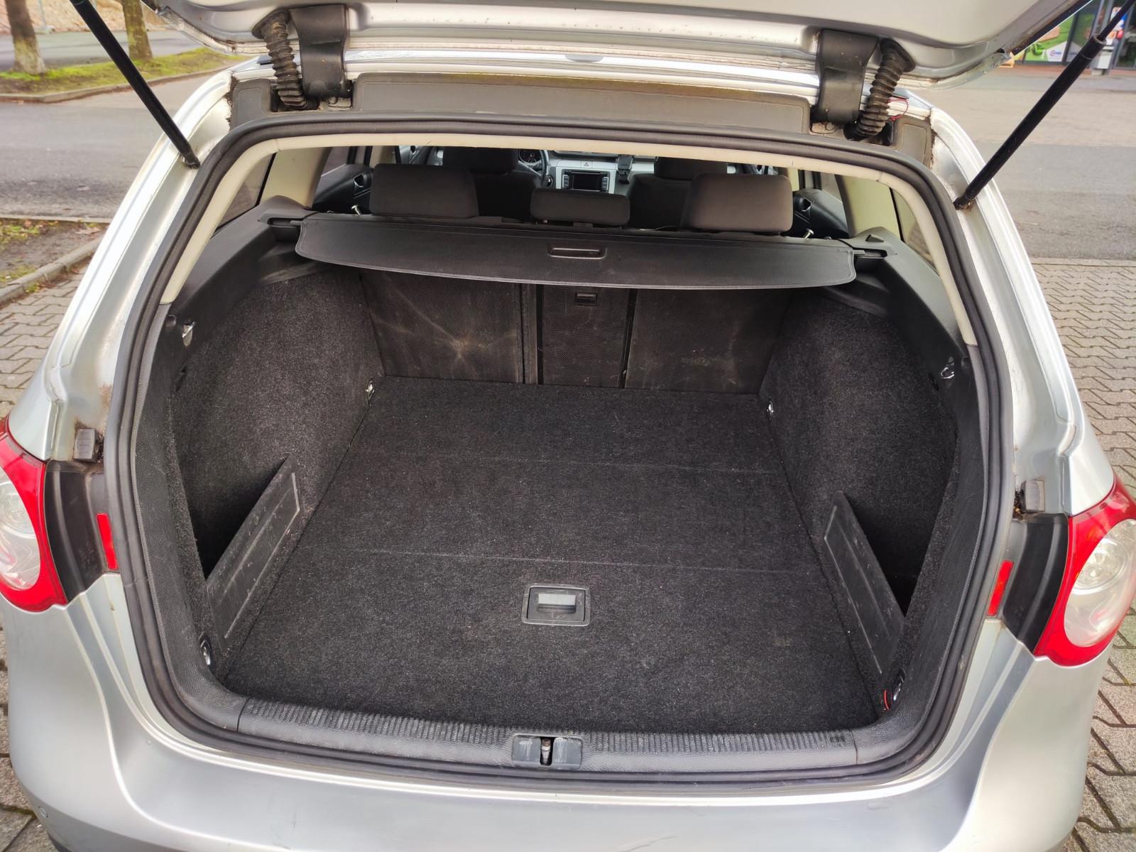 Volkswagen Passat 2010 — photo 9