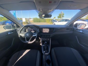 Volkswagen Polo - 8