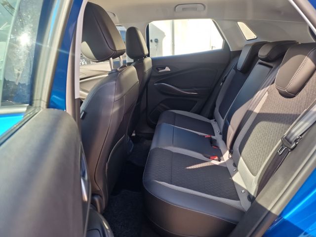 Grandland Business Edition Plug-in-Hybrid 1.6 Tu