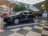 Opel Auto Astra J das Motor ist  1.6 - Opel Astra: Motor