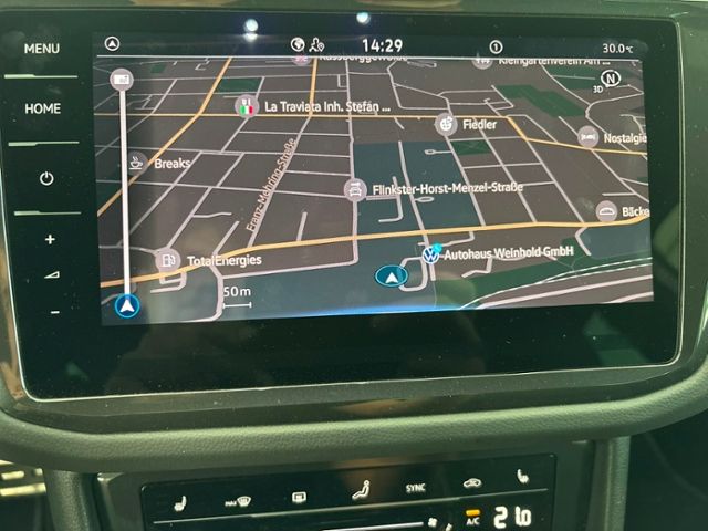 Tiguan  R-Line eHybrid MATRIX NAV APP KAM HUD