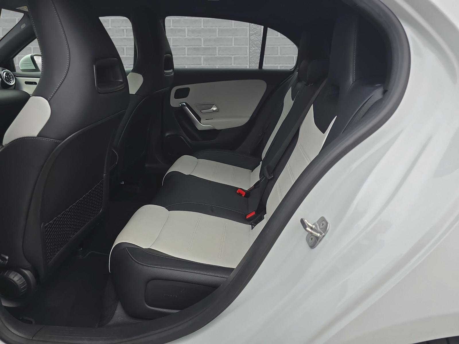 Mercedes-Benz A 250 e Aut.AMG+Navi+ACC+Business+Bi Color Sitze