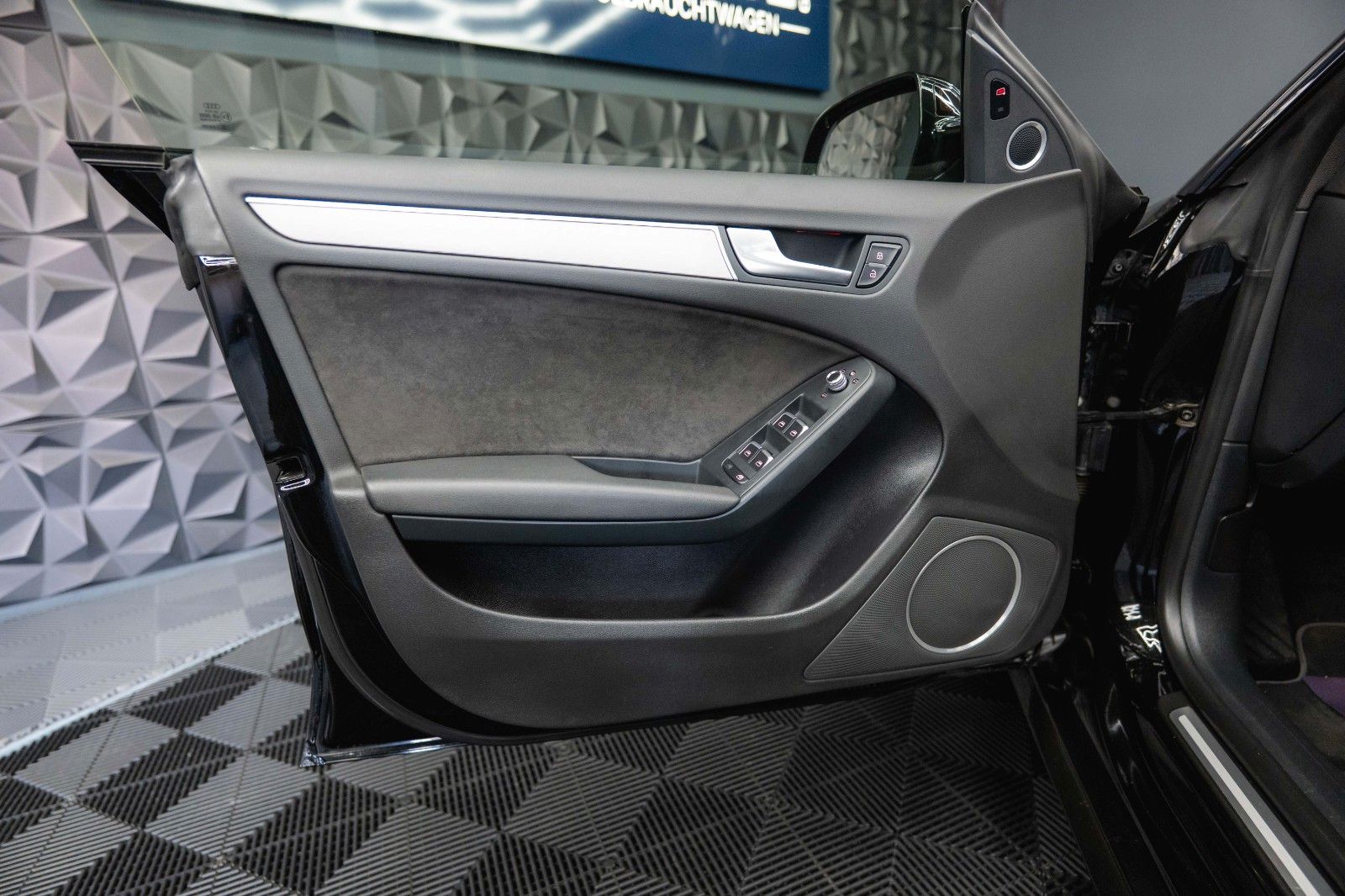 Fahrzeugabbildung Audi A5 Sportback 3.0 TDI quattro S-Line Sport+ Black