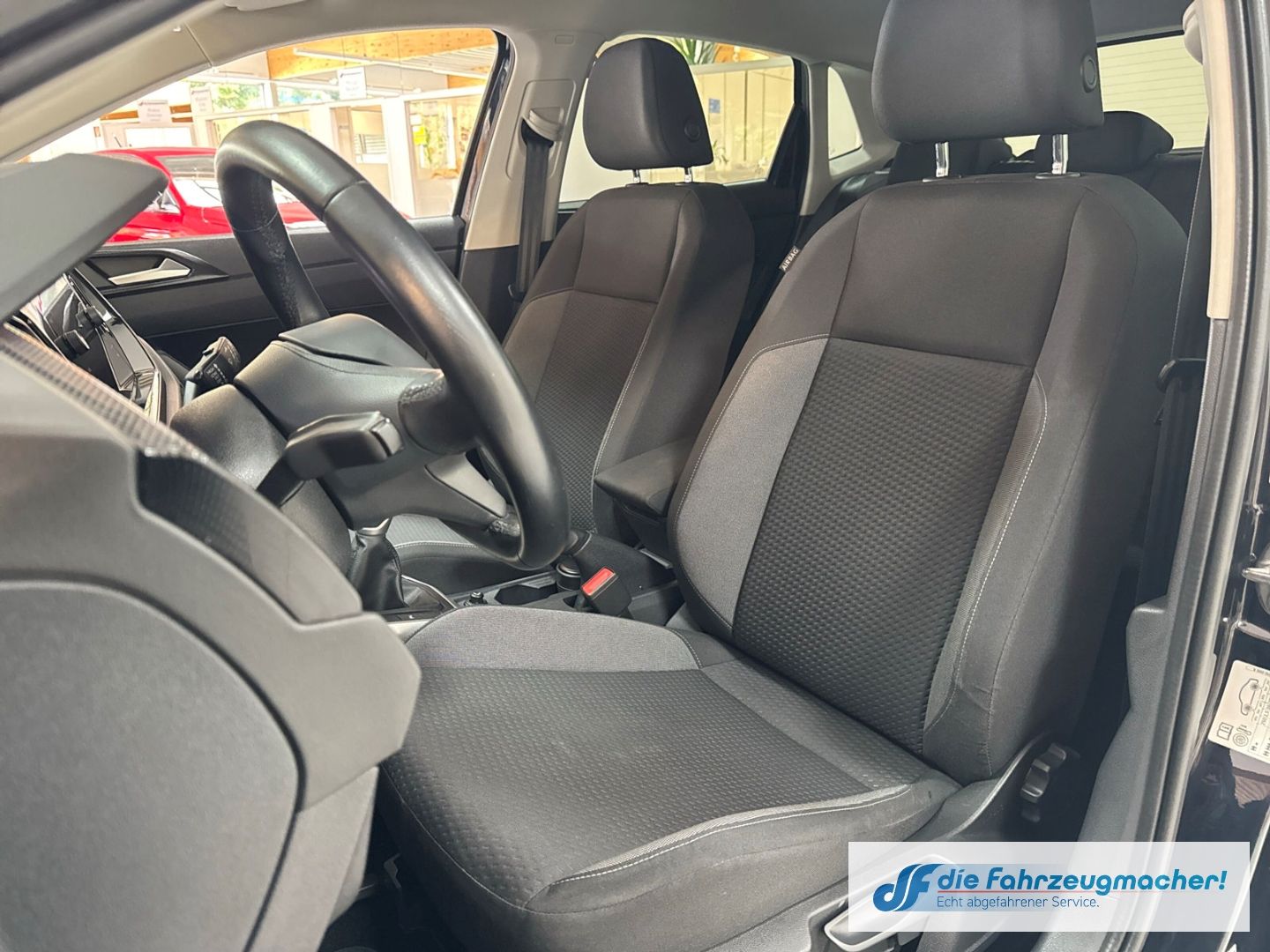 Fahrzeugabbildung Volkswagen Polo VI Life Digitales Cockpit LED Dyn. Kurvenli