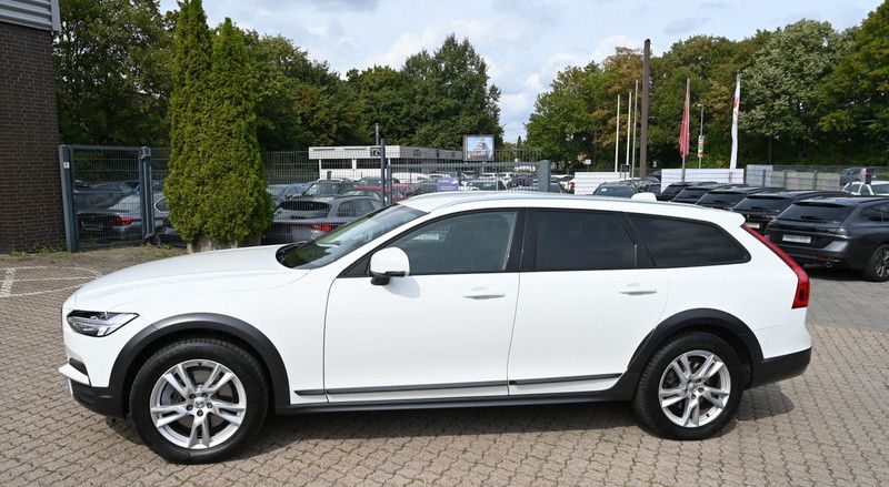 Volvo V90 Cross Country D4 AWD CarPlay Leder LED AHK foto 4