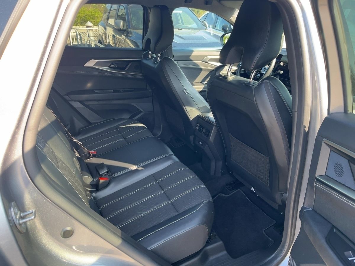Fahrzeugabbildung Renault Austral Techno 160 Aut. el. Heckkl. WSSbeh. SHZ