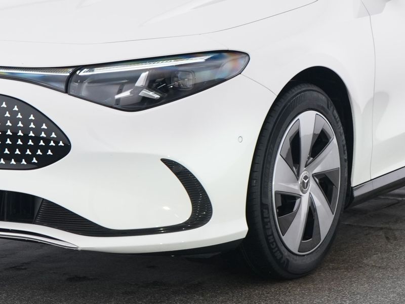 Fahrzeugabbildung Mercedes-Benz CLA 200 EQ Progressive DriveAssist+Pano+Keyless