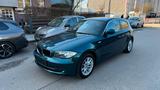 BMW 116 1 Limousine Automatik - Allwetter R.- 93 TKM - BMW 1er Reihe mit Benzin-Antrieb: Sportwagen, Automatik