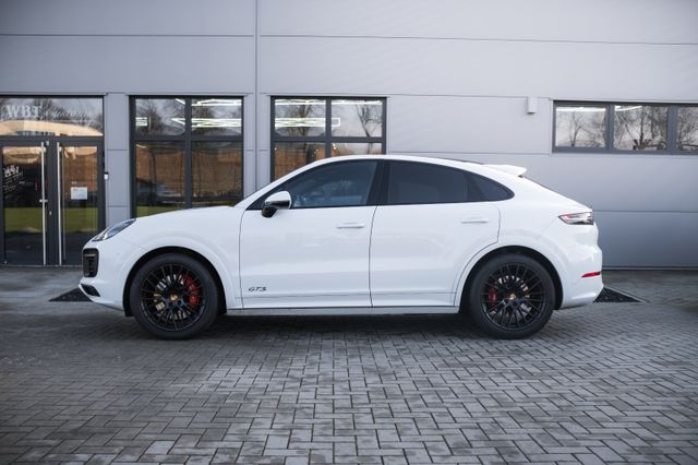 Porsche Cayenne Coupe GTS--PASM-360*-2+1-LED-BOSE