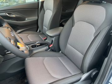 Fahrzeugabbildung Hyundai i30 FL Kombi 1.0 T-GDI 48V Select SHZ RFK