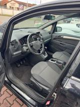 Opel Zafira 2010 - Opel Zafira Gebrauchtwagen in Mannheim