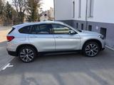 BMW X1 xDrive20i Advantage - perfekter Zustand !