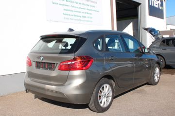 BMW 218 - 8
