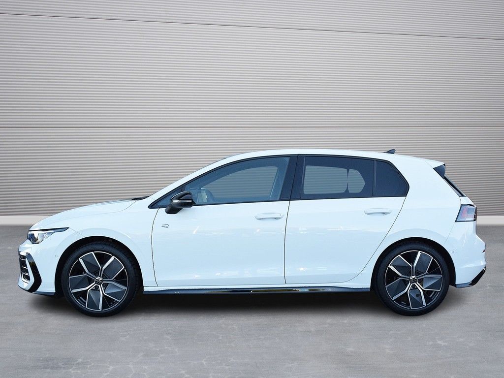 Volkswagen Golf VIII 1.5 eTSI DSG R-Line Pano AHK Matrix foto 4