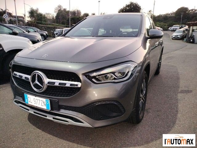 Mercedes-Benz MERCEDES GLA 250 e phev (eq-power) Sport Automat