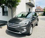 Ford Kuga Trend - Ford Kuga Trend mit Benzin-Antrieb