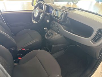 Bild 13 Fiat Panda 1.0 Mild Hybrid DAB Spurhalteass. Verkehrs