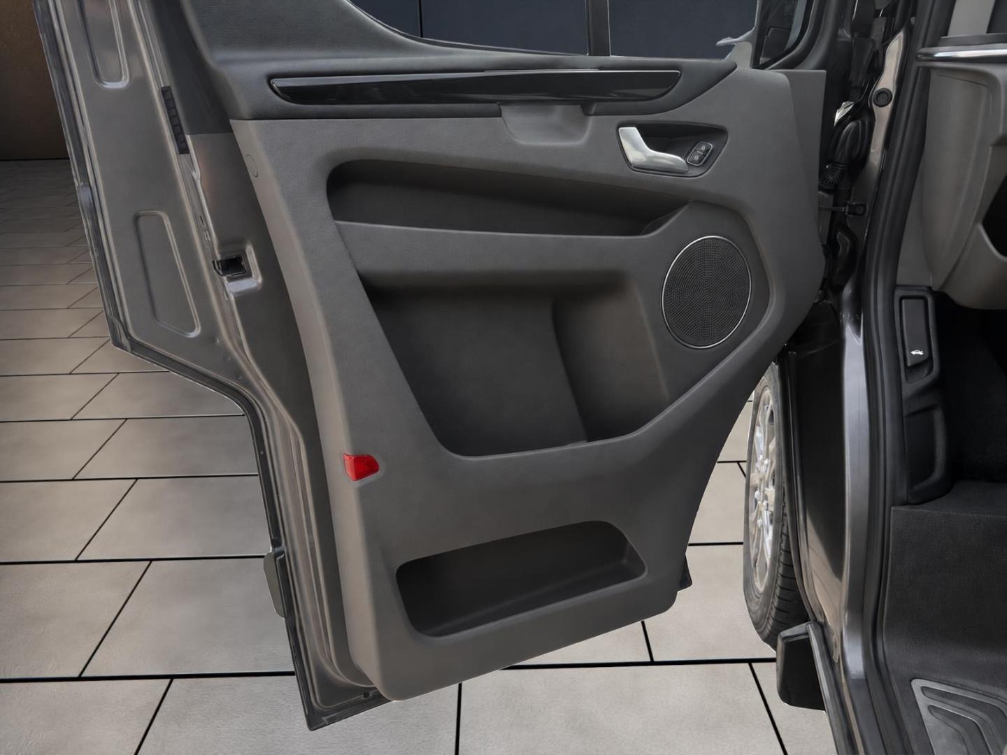 Ford Tourneo Custom Transit Kombi 320 L2 Titanium X A