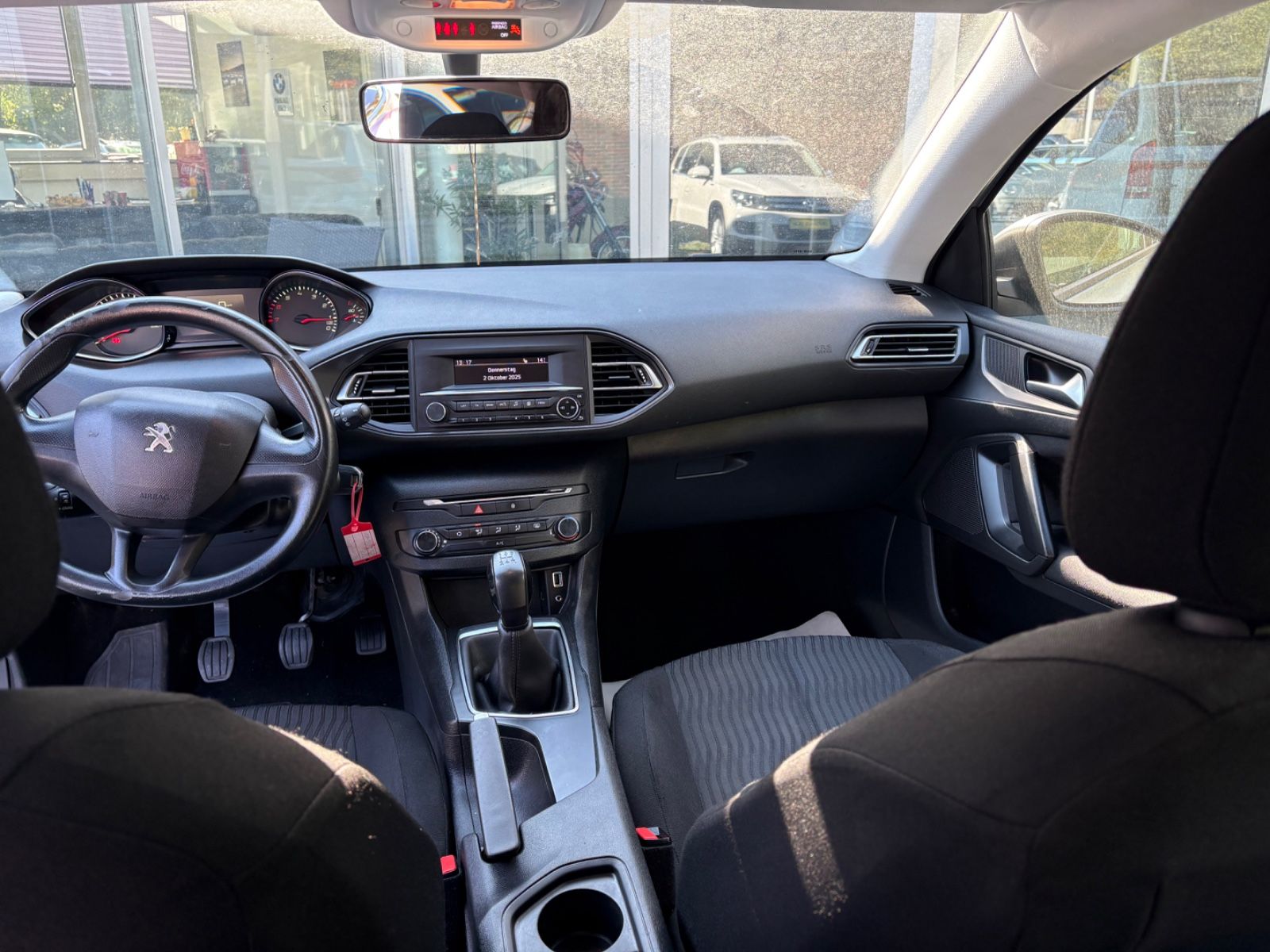 Fahrzeugabbildung Peugeot 308 Access